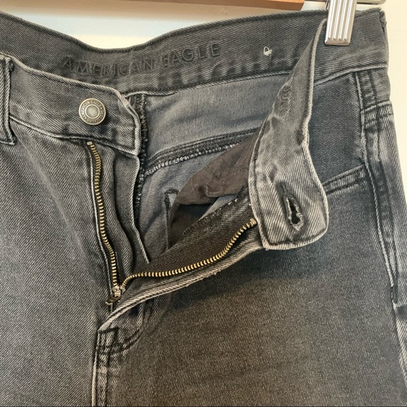 American Eagle Mom Jeans - Picture 5 of 6